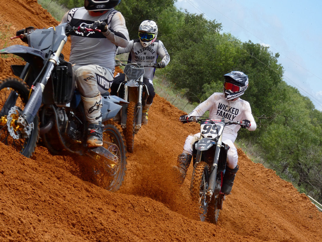 Maximizing Motocross Performance with Creatine and L-Glutamine