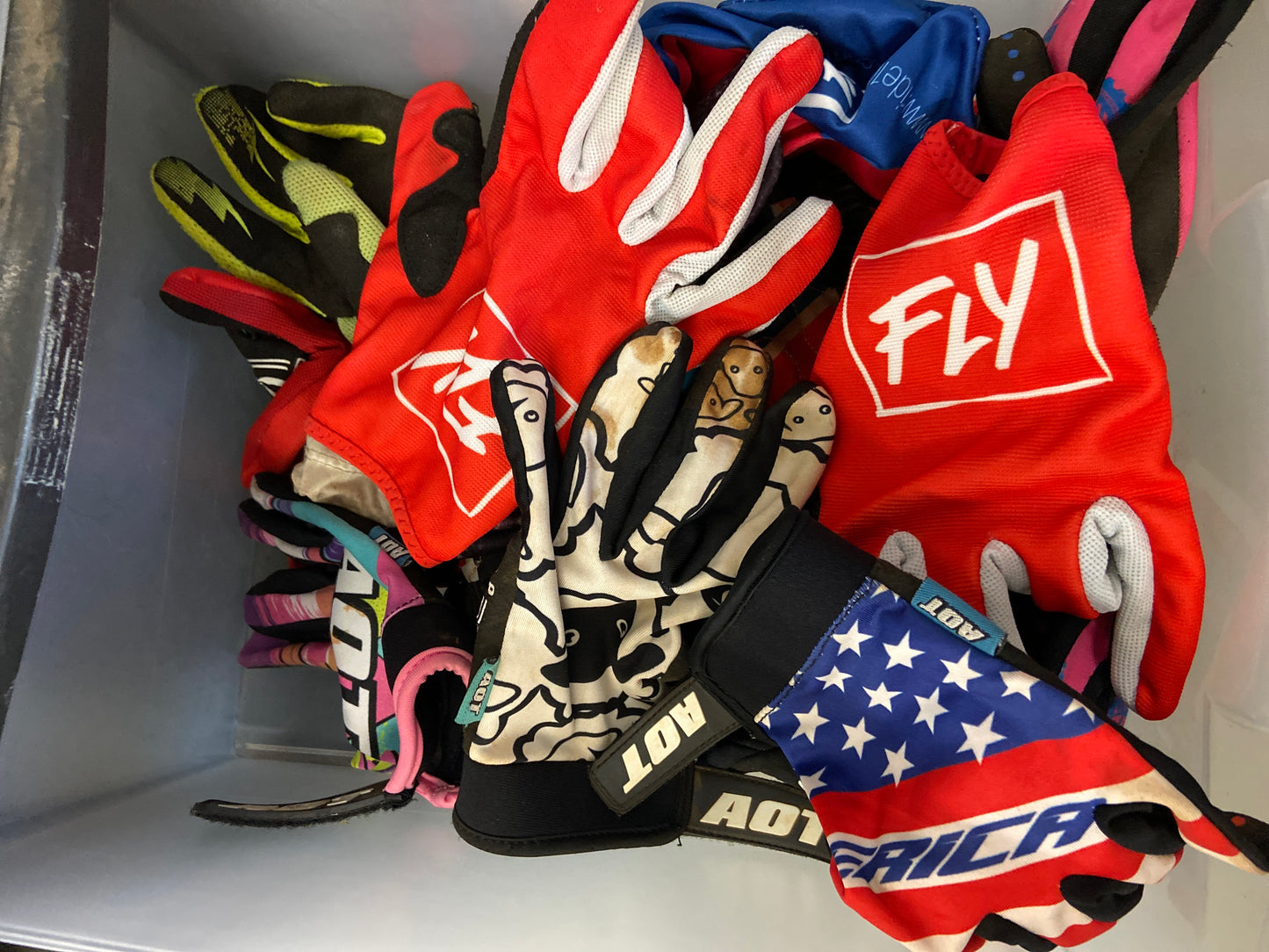 DIRT BIKE GEAR RENTAL