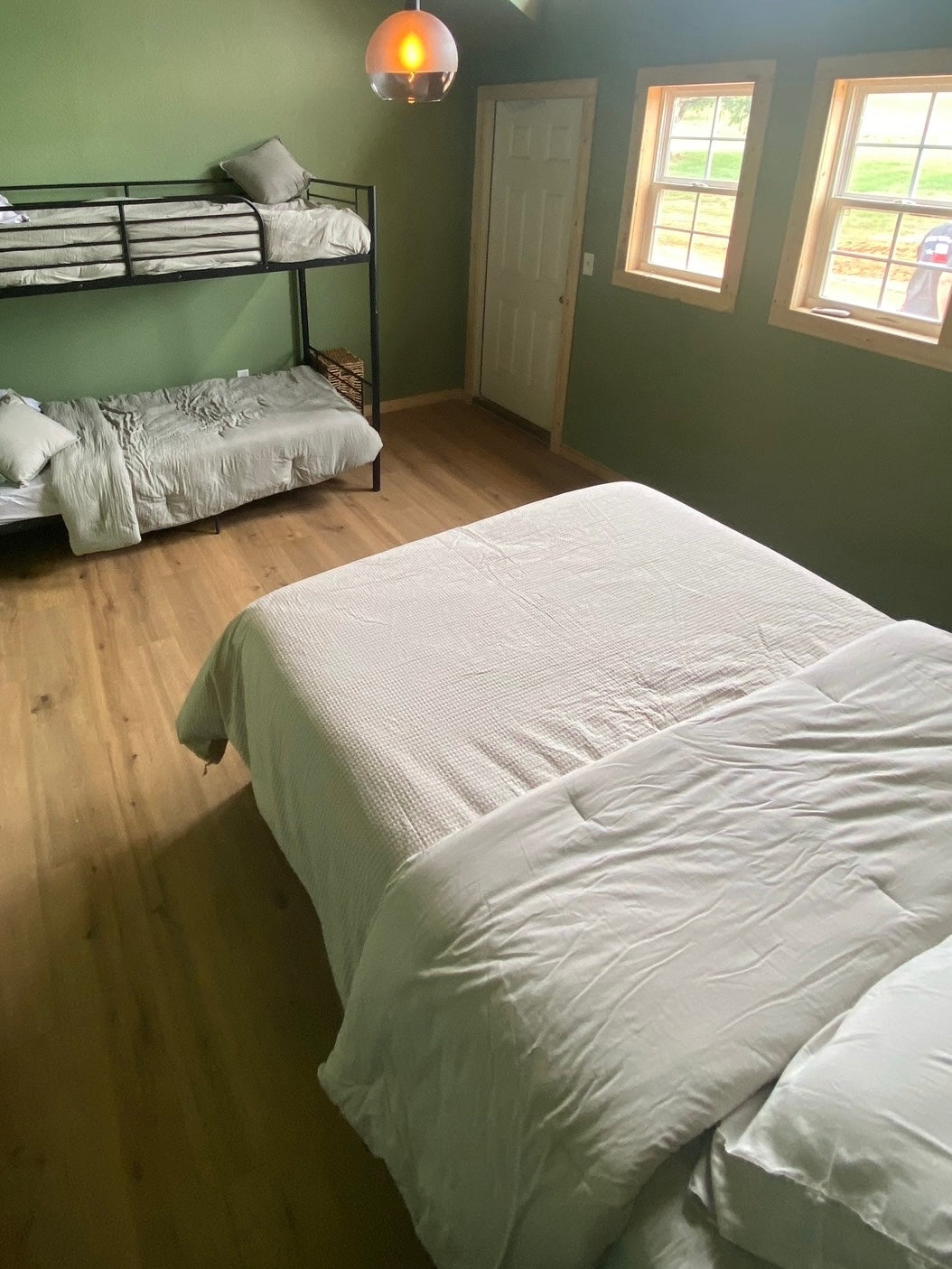 CABIN RENTAL - STUDIO