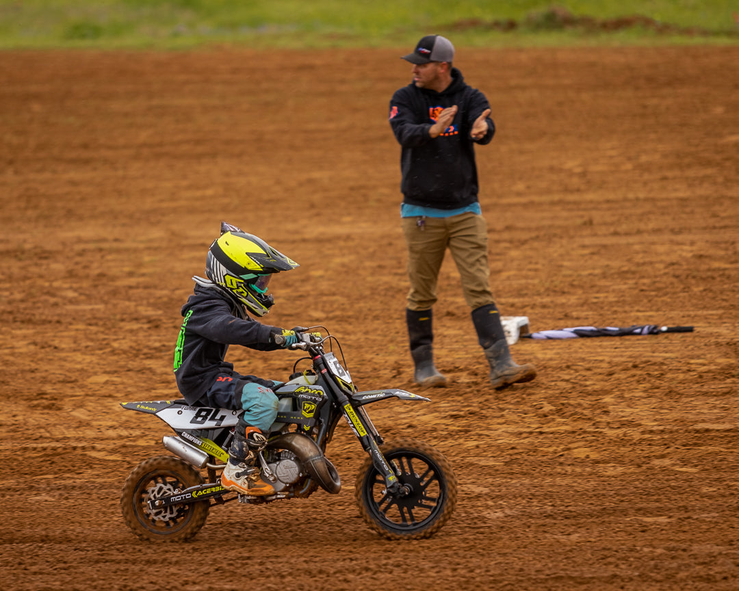 GET THE HOLESHOT START TECHNIQUE