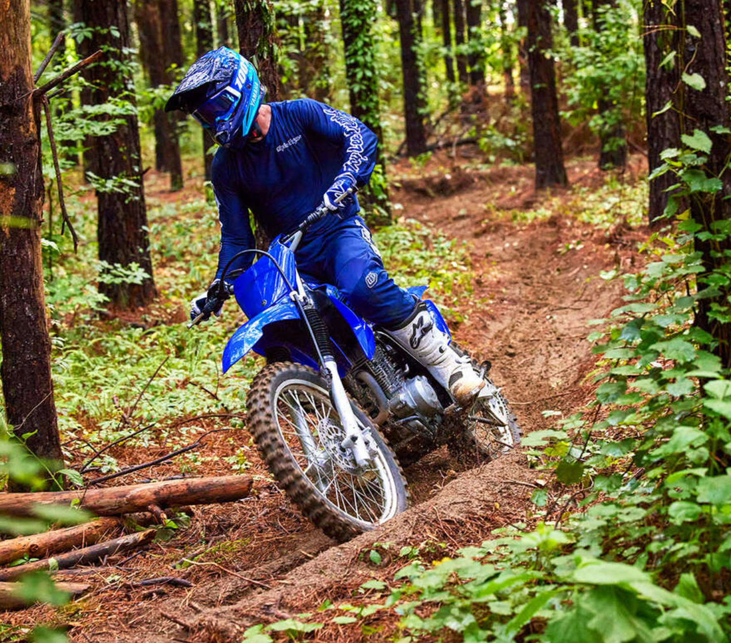 YAMAHA TRAIL DIRT BIKE FOR RENT